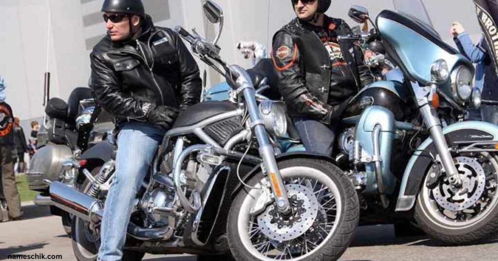 catchy-bike-squad-names